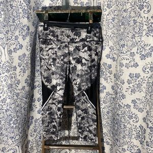 Avis calf lenght leggings